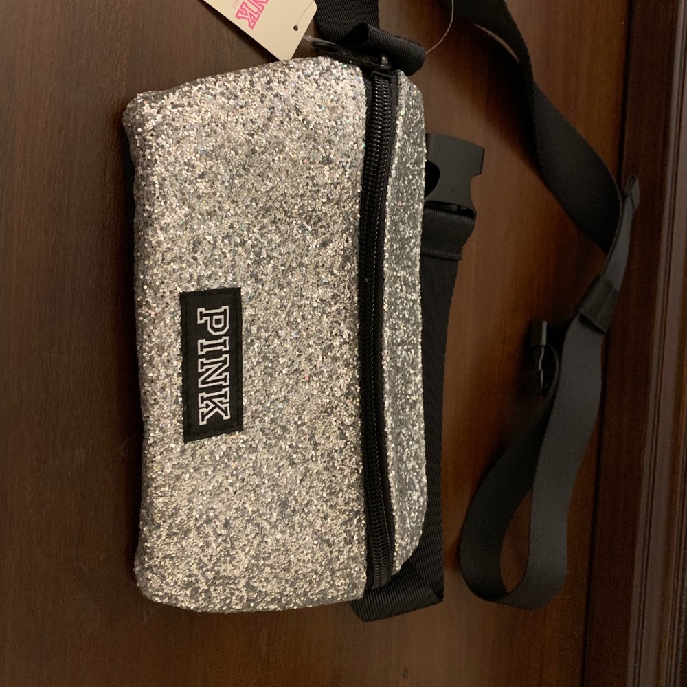 Pink vs Fanny pack π₯ - Picture 2 of 4